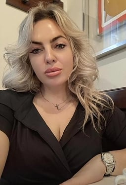 Ganna, 40 y.o. from Verona, Italy