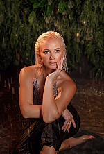 Ukrainian mail order bride Svitlana from Kyiv with blonde hair and green eye color - image 4