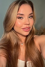 Ukrainian mail order bride Karina from Kyiv with blonde hair and green eye color - image 8