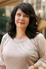 Ukrainian mail order bride Iryna from Winnipeg with black hair and blue eye color - image 4