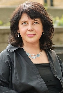 Iryna, 55 y.o. from Winnipeg, Canada