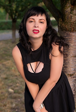 Halyna, 35 y.o. from Zaporozhe, Ukraine