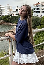 Ukrainian mail order bride Iryna from Ternopil with blonde hair and green eye color - image 3