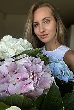 Ukrainian mail order bride Iya from Dnipro with light brown hair and green eye color - image 7