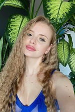 Ukrainian mail order bride Yuliya from Dnipro with blonde hair and hazel eye color - image 2