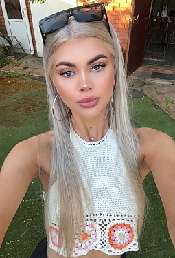 Daria, 22 y.o. from Berlin, Germany