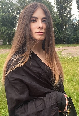 Marina, 29 y.o. from Chernihiv, Ukraine