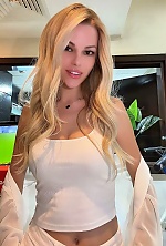 Ukrainian mail order bride Snezhana from Kyiv with blonde hair and brown eye color - image 2