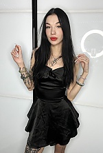 Ukrainian mail order bride Daria from Kremenchug with black hair and green eye color - image 3