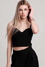 Ukrainian mail order bride Anastasia from Chisinau with light brown hair and blue eye color - image 3
