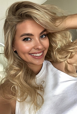 Oleksandra, 27 y.o. from Odesa, Ukraine