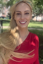 Ukrainian mail order bride Maryna from Ternopil with blonde hair and brown eye color - image 4