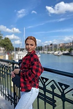 Ukrainian mail order bride Nataliya from Odesa with auburn hair and blue eye color - image 4