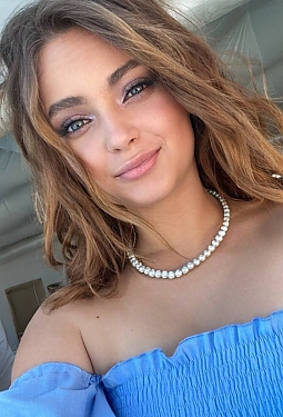 Hanna, 24 y.o. from Odesa, Ukraine