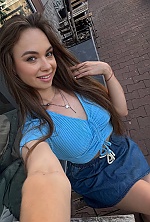 Ukrainian mail order bride Liubov from Odesa with brunette hair and brown eye color - image 4