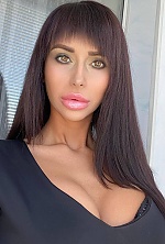 Ukrainian mail order bride Anastasia from Kharkiv with brunette hair and green eye color - image 6