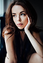 Ukrainian mail order bride Yulia from Kyiv with light brown hair and blue eye color - image 5