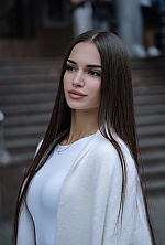 Ukrainian mail order bride Diana from Kyiv with light brown hair and brown eye color - image 5