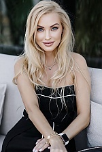 Ukrainian mail order bride Anna from Milan with blonde hair and grey eye color - image 3