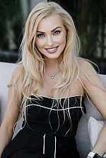 Ukrainian mail order bride Anna from Milan with blonde hair and grey eye color - image 4