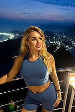 Ukrainian mail order bride Elina from Hamburg with blonde hair and blue eye color - image 10