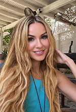 Ukrainian mail order bride Marina from Larnaca with blonde hair and brown eye color - image 4