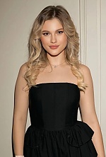Ukrainian mail order bride Sofia from Kyiv with blonde hair and green eye color - image 7