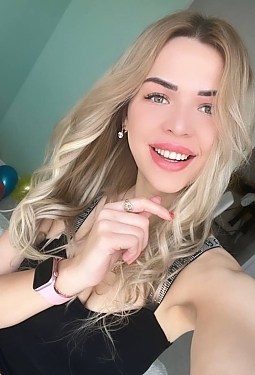 Nina, 31 y.o. from Kyiv, Ukraine