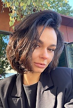 Ukrainian mail order bride Anzhela from Scottsdale with light brown hair and brown eye color - image 31