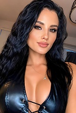 Ukrainian mail order bride Alisa from Tampa with brunette hair and brown eye color - image 2