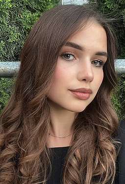 Polina, 21 y.o. from Kyiv, Ukraine