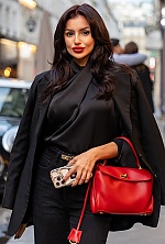 Ukrainian mail order bride Anna from Prague with black hair and brown eye color - image 13