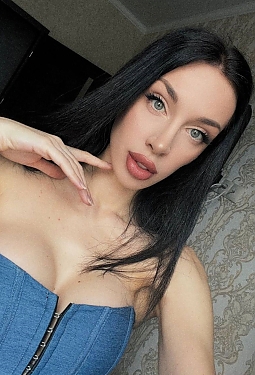 Anastasiia, 30 y.o. from London, England