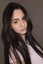Ukrainian mail order bride Angelina from Ashgabat with brunette hair and brown eye color - image 2