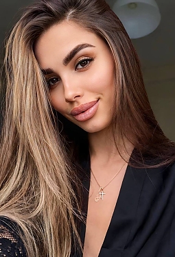 Olexandra, 29 y.o. from Dnipro, Ukraine
