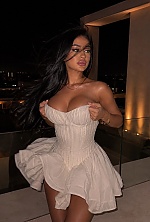 Ukrainian mail order bride Valeria from Kyiv with black hair and green eye color - image 2