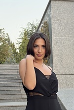Ukrainian mail order bride Tahmina from Ashgabat with light brown hair and green eye color - image 3