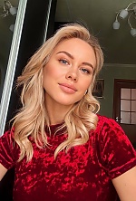 Ukrainian mail order bride Nataliia from Rivne with blonde hair and green eye color - image 6