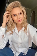 Ukrainian mail order bride Nataliia from Rivne with blonde hair and green eye color - image 7