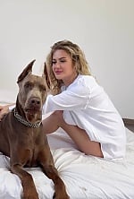 Ukrainian mail order bride Karyna from Vienna with blonde hair and blue eye color - image 8