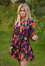Ukrainian mail order bride Karyna from Vienna with blonde hair and blue eye color - image 10