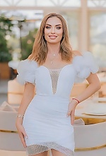 Ukrainian mail order bride Yaryna from Hurghada with blonde hair and blue eye color - image 2