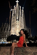 Ukrainian mail order bride Victoria from Munich with brunette hair and blue eye color - image 8