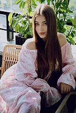 Ukrainian mail order bride Oleksandra from Uzhhorod with brunette hair and brown eye color - image 3