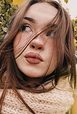Ukrainian mail order bride Yana from Lutsk with brunette hair and blue eye color - image 5