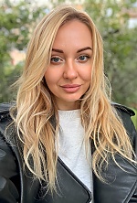 Ukrainian mail order bride Inna from Dallas with blonde hair and blue eye color - image 8