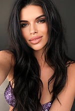 Ukrainian mail order bride Anastasia from Rivne with black hair and brown eye color - image 3