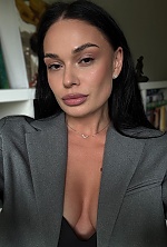 Ukrainian mail order bride Aigerim from Karaganda with black hair and brown eye color - image 10