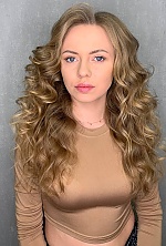 Ukrainian mail order bride Vladyslava from Miami with blonde hair and blue eye color - image 4