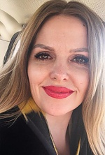 Ukrainian mail order bride Svetlana from Nikolayevka with blonde hair and brown eye color - image 7